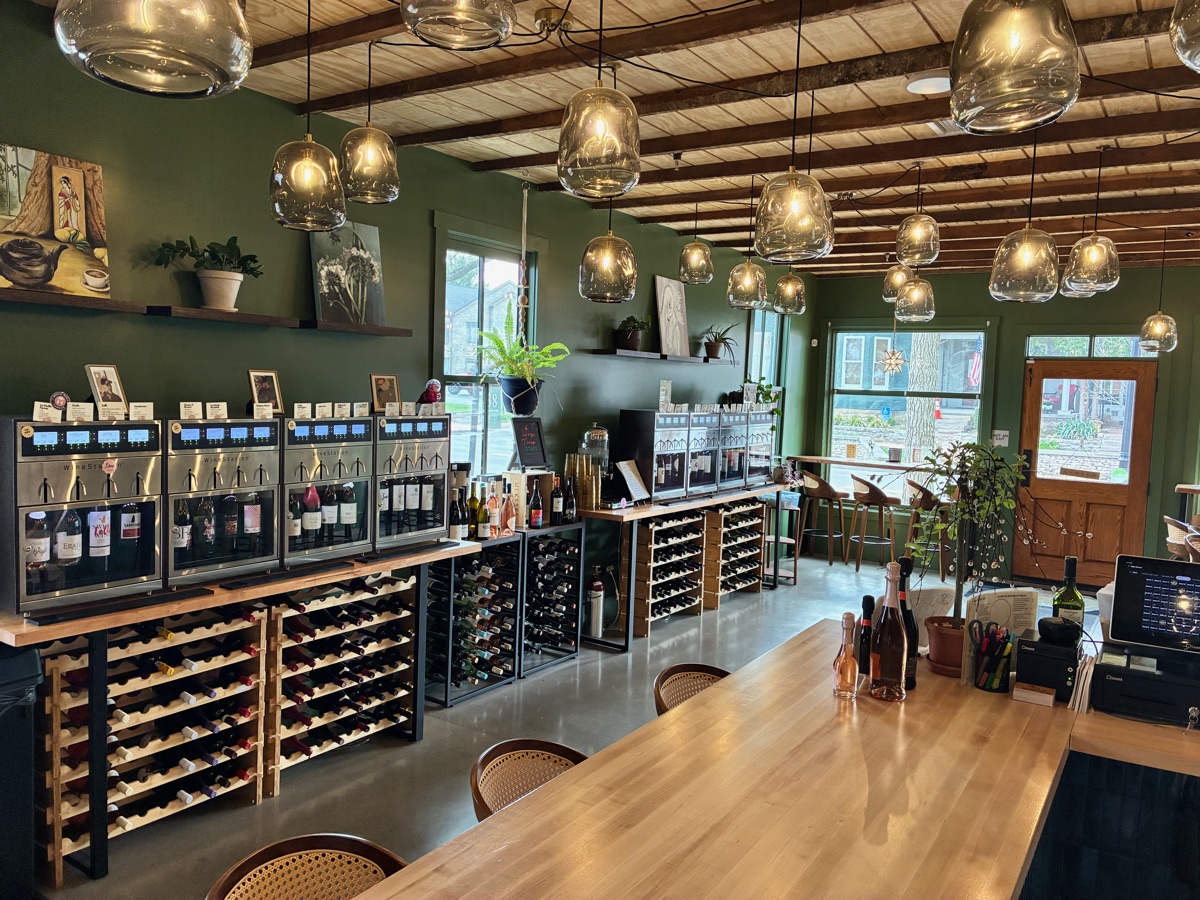 Guiding a tasting at Uncorked Wine Tastings in Dublin, Ohio